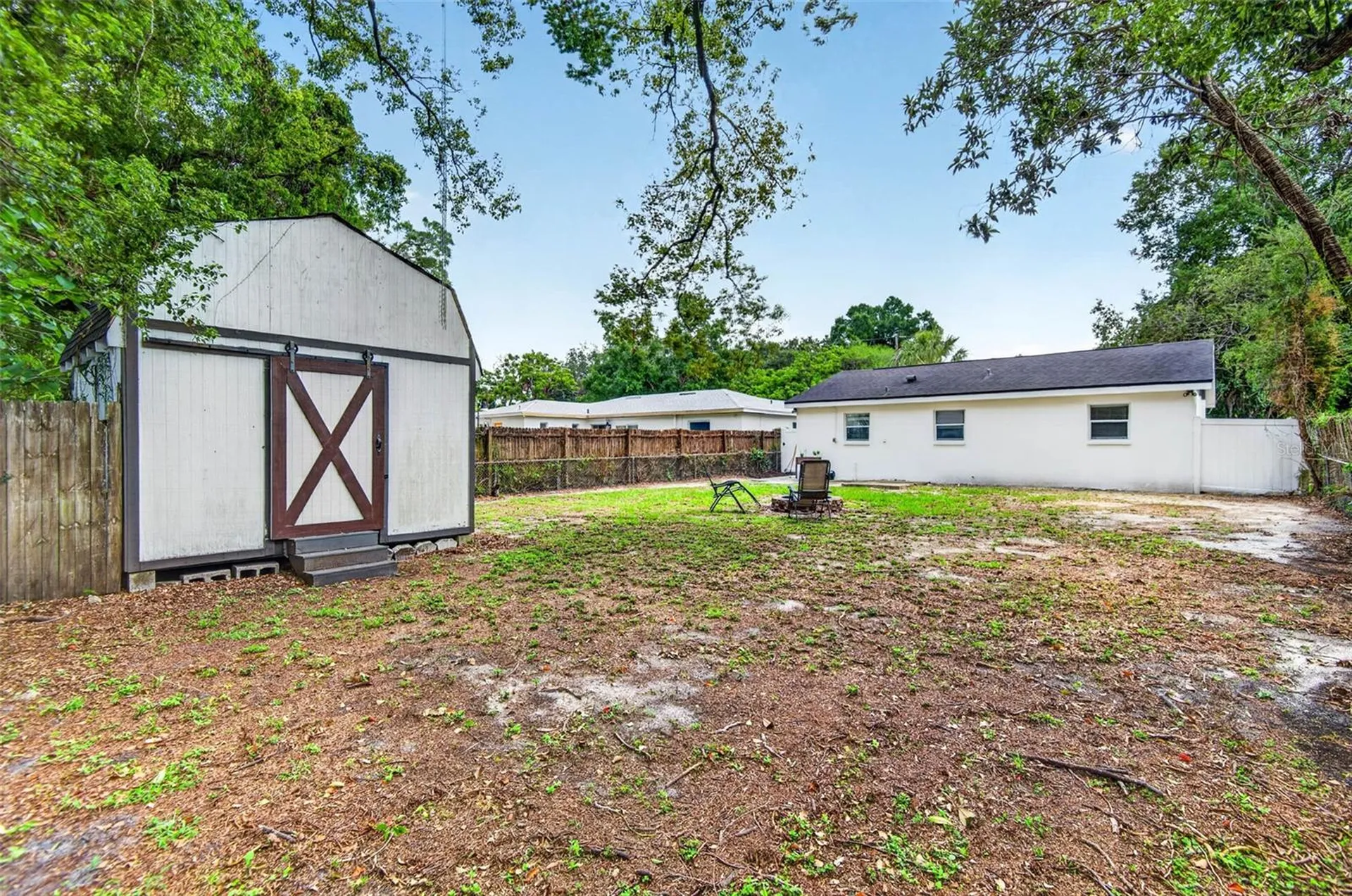 1610 E Paris Street Tampa FL 33610