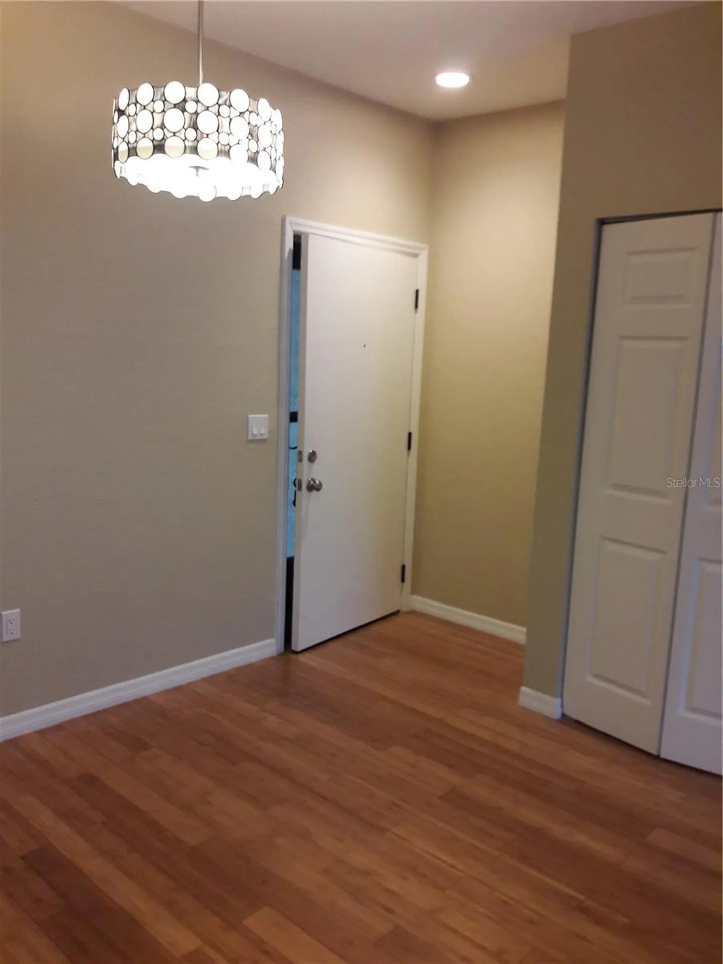 3282 S Semoran Boulevard Orlando FL 32822