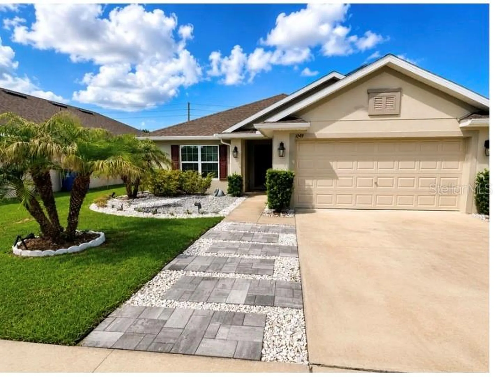 1049 Citrus Landings Boulevard Davenport FL 33837