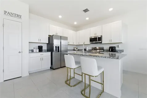 740 Richmond Estate Avenue Haines City FL 33844
