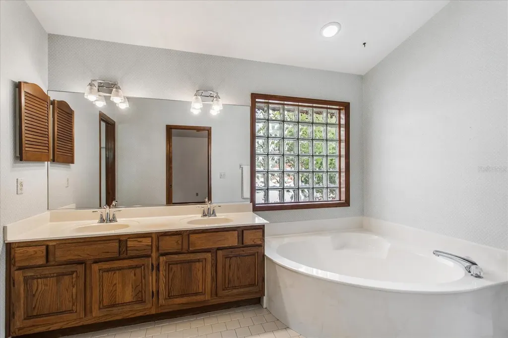 4025 Conway Place Circle Orlando FL 32812