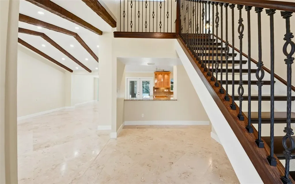 601 Majorca Avenue Altamonte Springs FL 32714