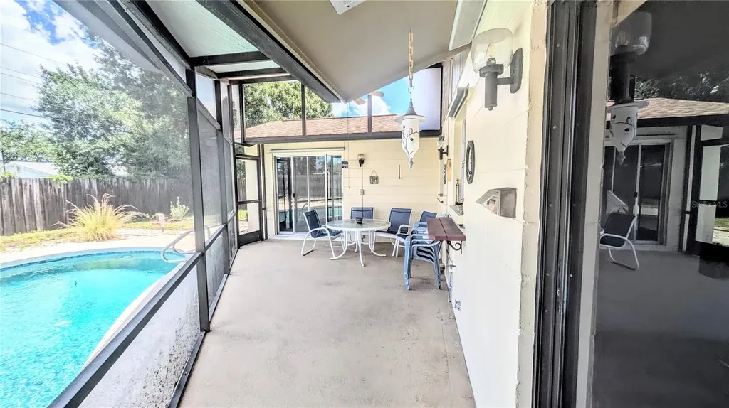 5417 Duncanwood Drive Sarasota FL 34232