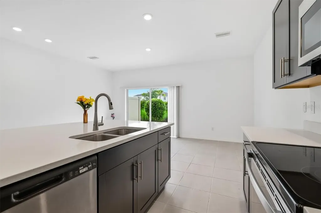 34202 Polacca Lane Wesley Chapel FL 33543