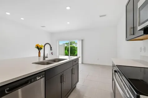 34202 Polacca Lane Wesley Chapel FL 33543