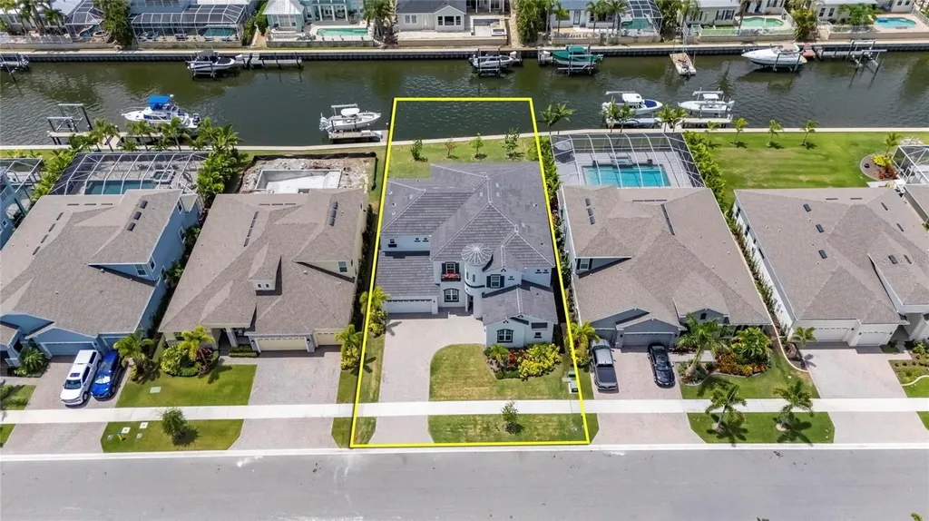 1016 Signet Drive Apollo Beach FL 33572