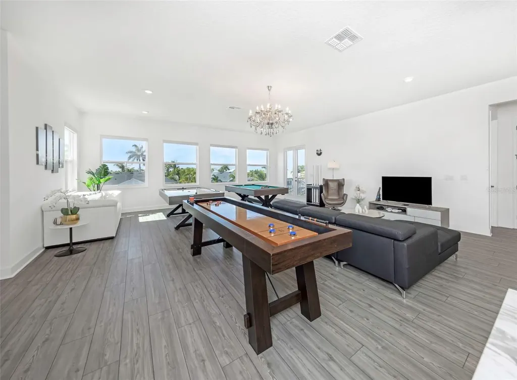 1016 Signet Loop Apollo Beach FL 33572