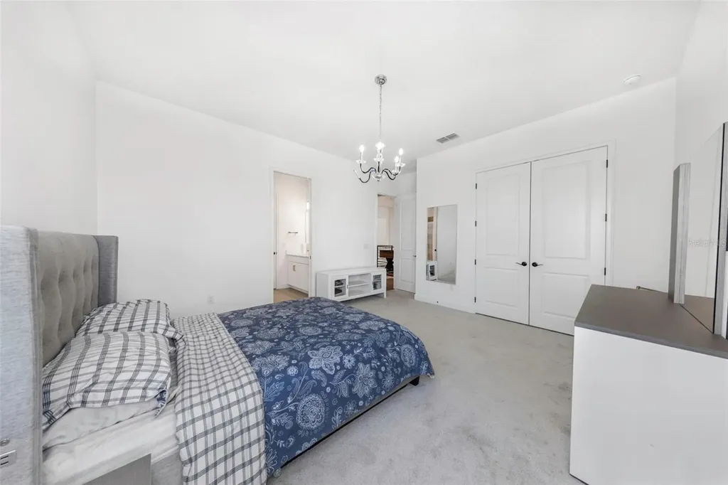 1016 Signet Drive Apollo Beach FL 33572