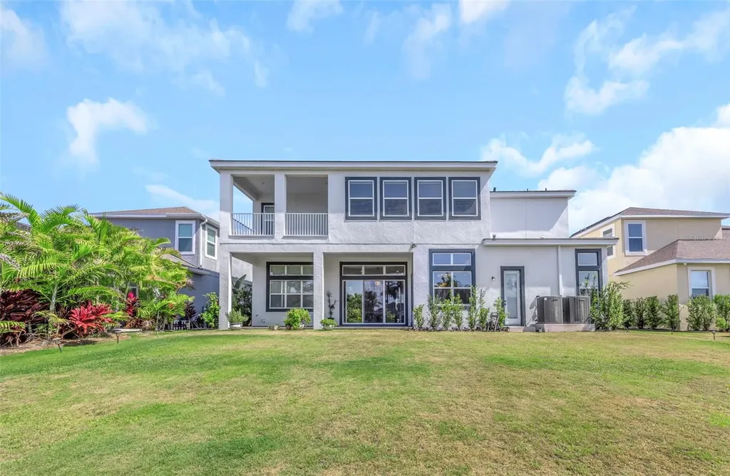 1016 Signet Drive Apollo Beach FL 33572