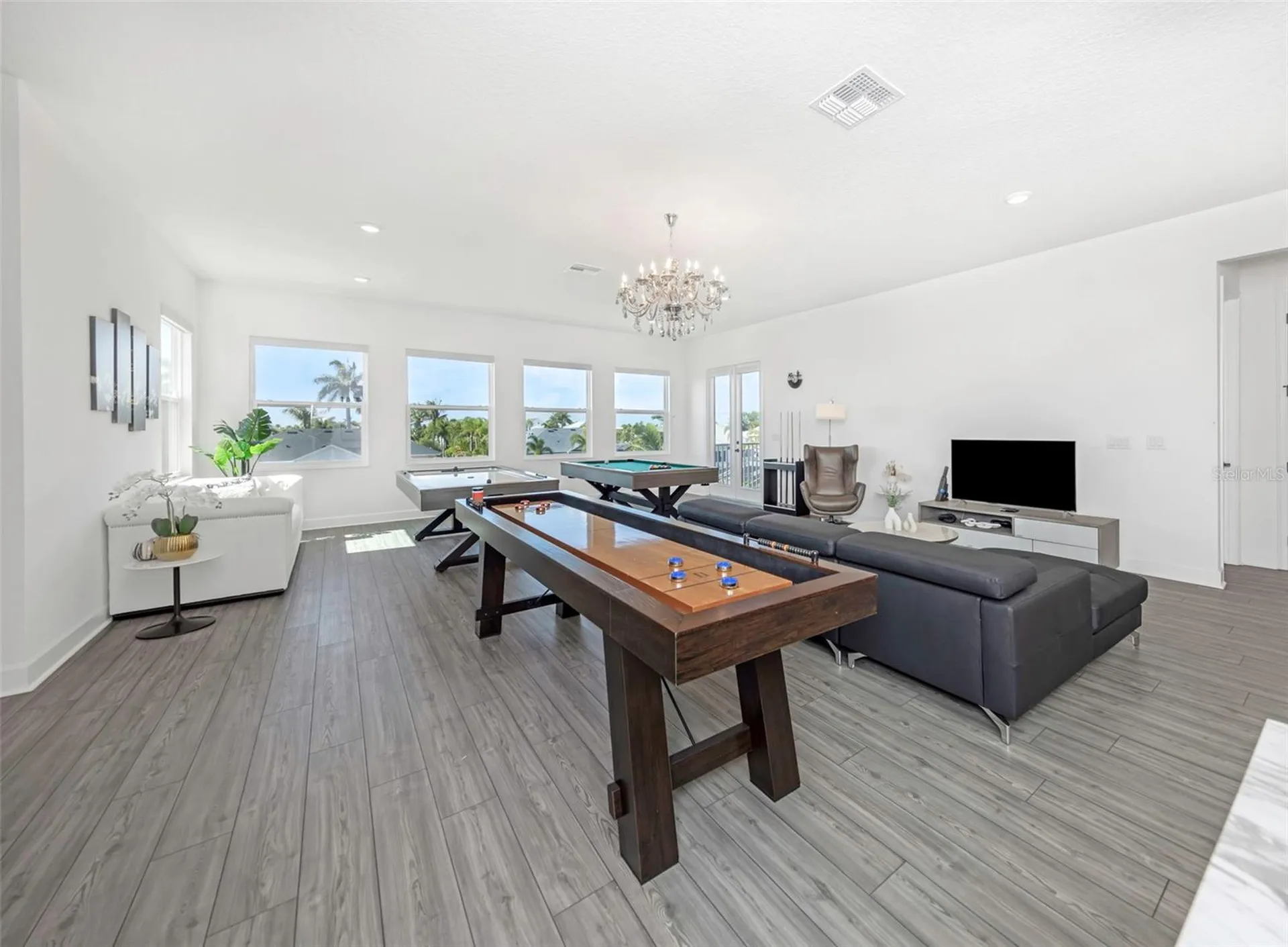 1016 Signet Drive Apollo Beach FL 33572