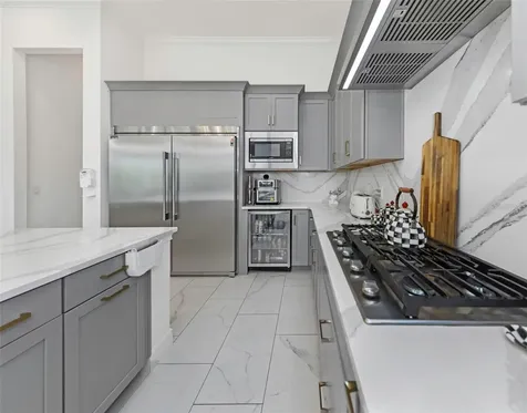 1016 Signet Drive Apollo Beach FL 33572