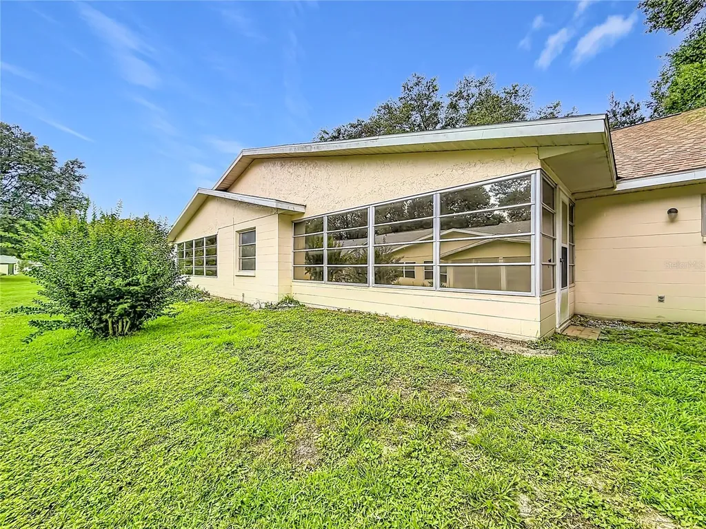 9277 SW 83rd Avenue Ocala FL 34481