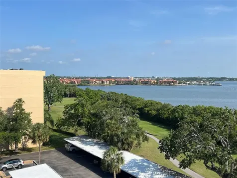 2616 Cove Cay Drive Clearwater FL 33760