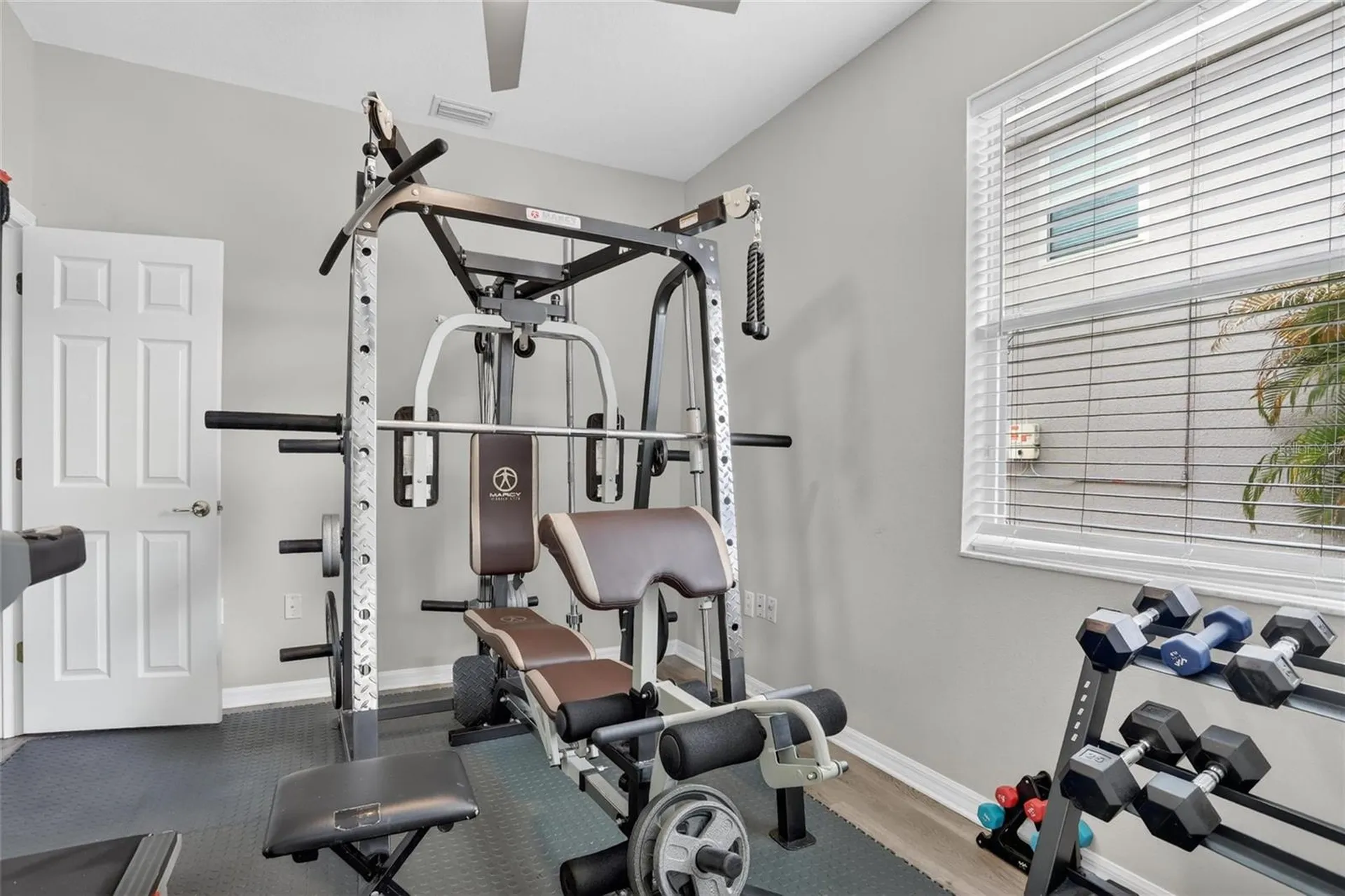 8821 N River Road Tampa FL 33635