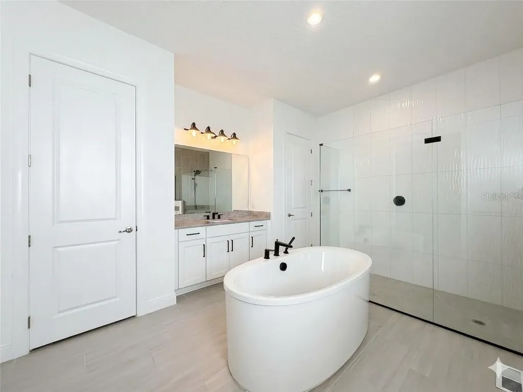 9652 English Laurel Court Orlando FL 32827