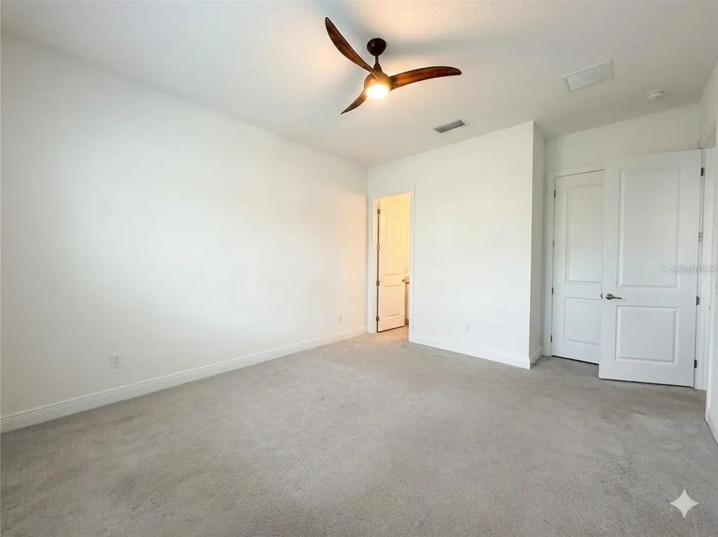 9652 English Laurel Court Orlando FL 32827