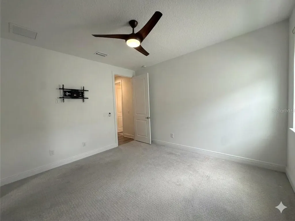 9652 English Laurel Court Orlando FL 32827
