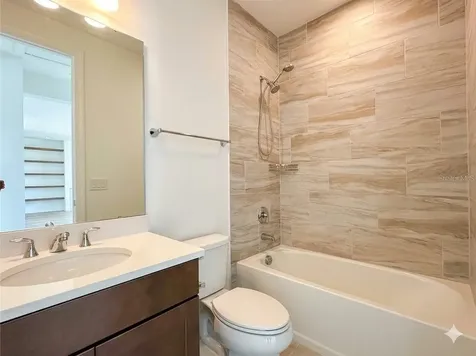 9652 English Laurel Court Orlando FL 32827