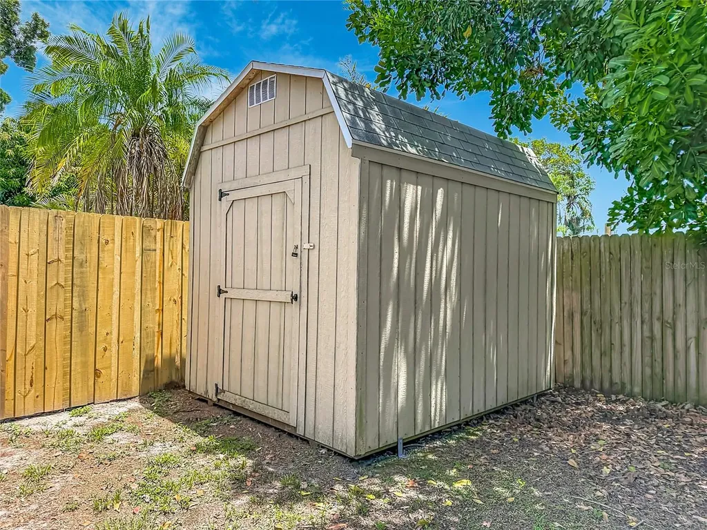 1090 16th Avenue SW Largo FL 33770