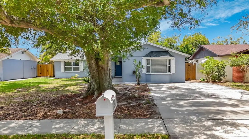 1090 16th Avenue SW Largo FL 33770