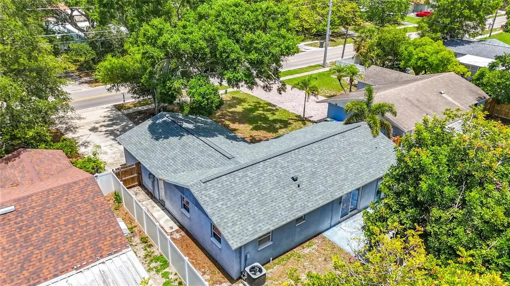 1090 16th Avenue SW Largo FL 33770