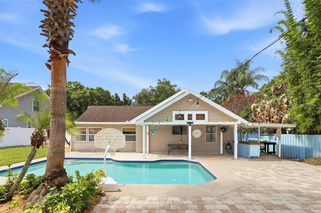 3311 Heathgate Court Orlando FL 32812