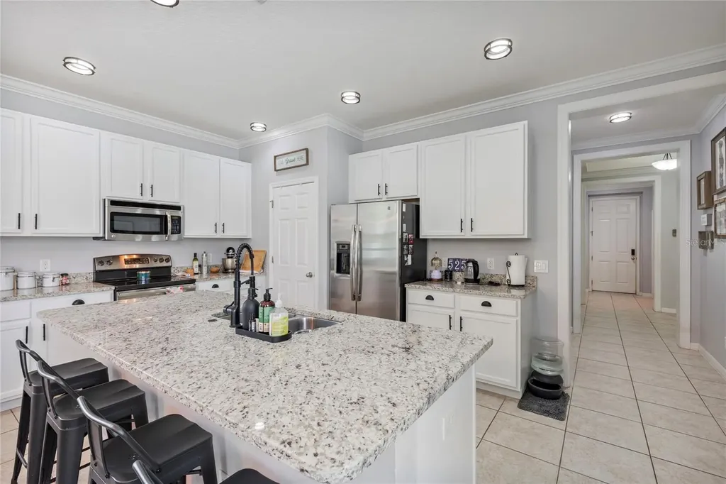 5253 Suncatcher Drive Wesley Chapel FL 33545