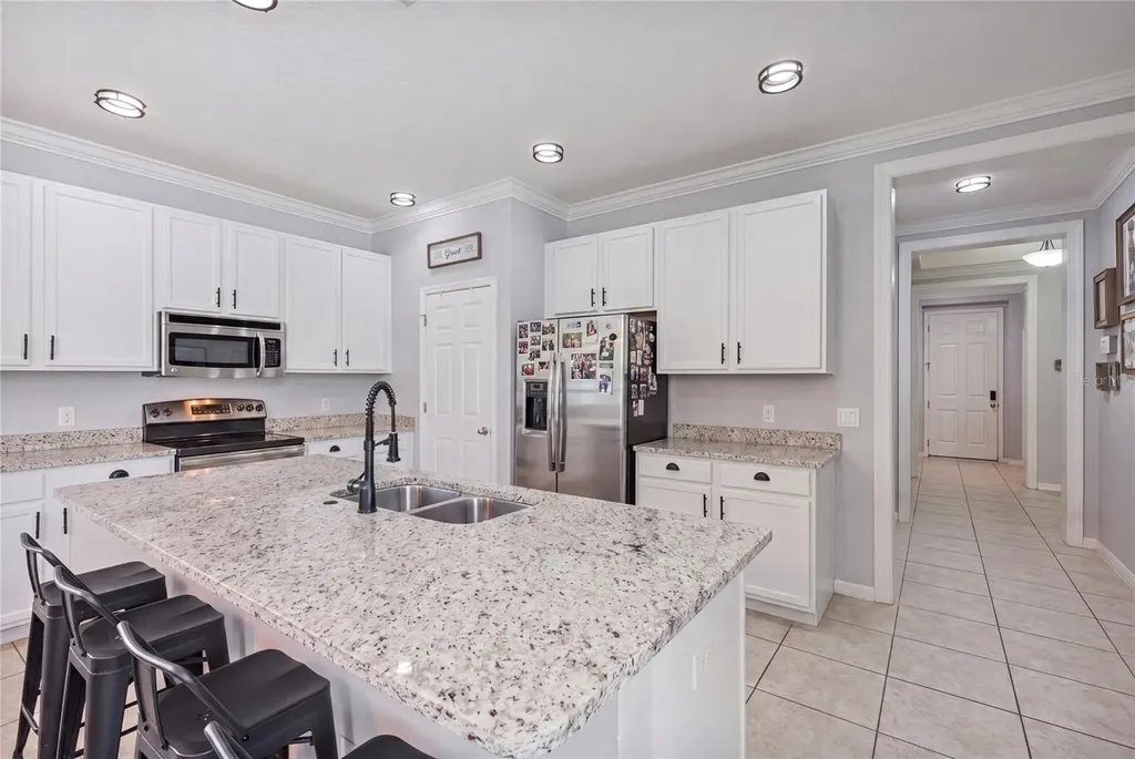 5253 Suncatcher Drive Wesley Chapel FL 33545