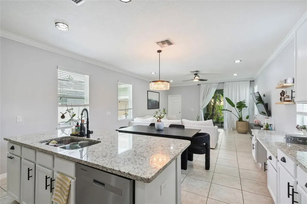 5253 Suncatcher Drive Wesley Chapel FL 33545