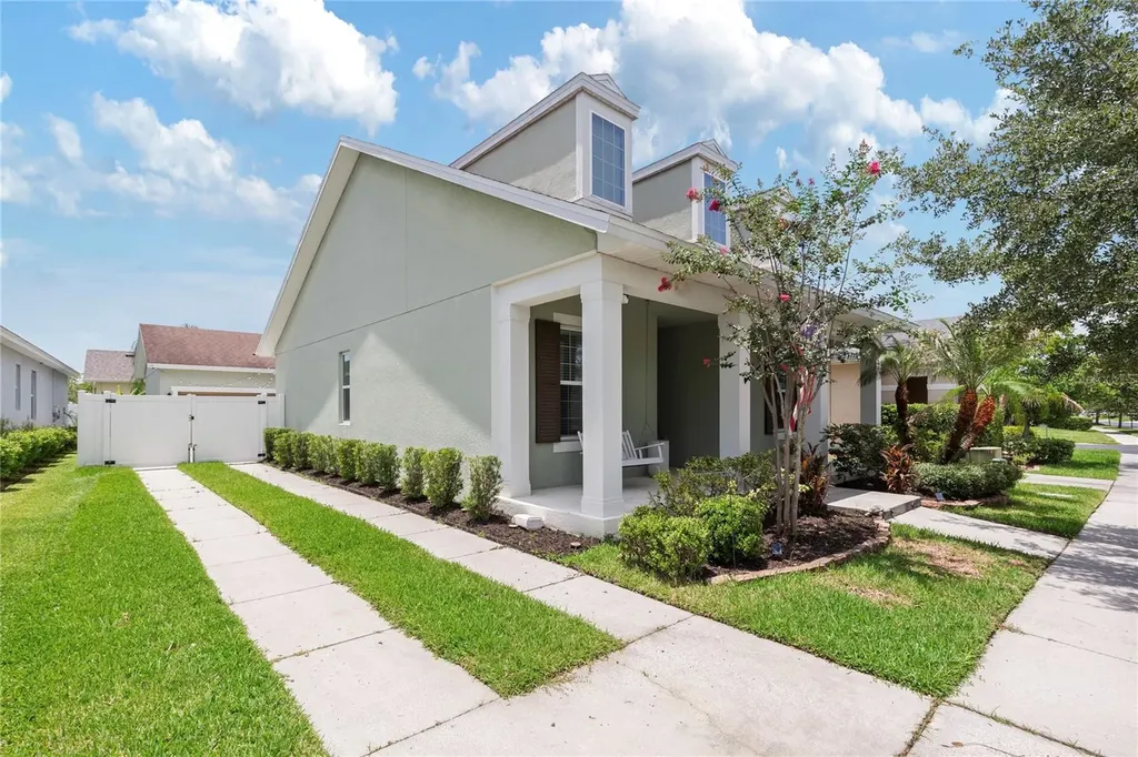 5253 Suncatcher Drive Wesley Chapel FL 33545