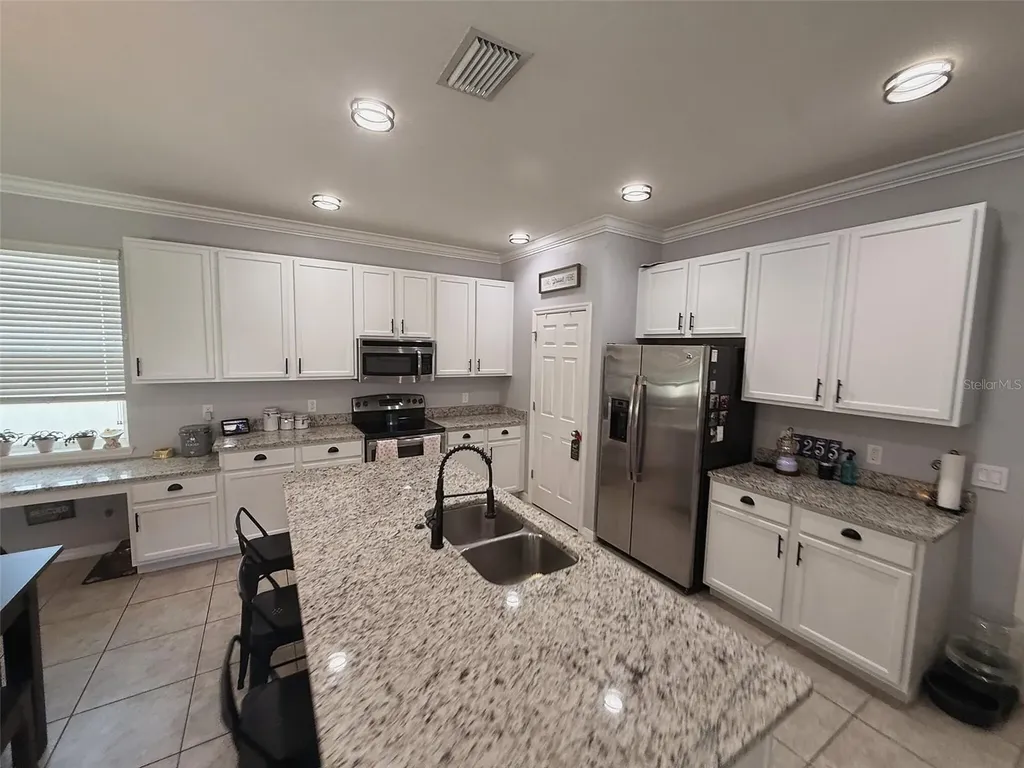 5253 Suncatcher Drive Wesley Chapel FL 33545