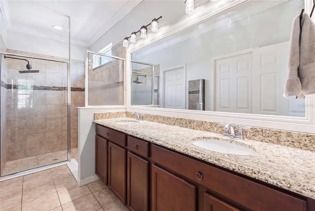 5253 Suncatcher Drive Wesley Chapel FL 33545