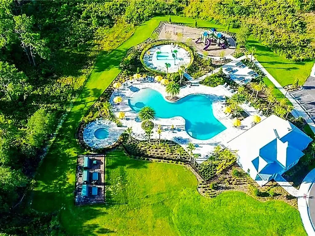 5253 Suncatcher Drive Wesley Chapel FL 33545