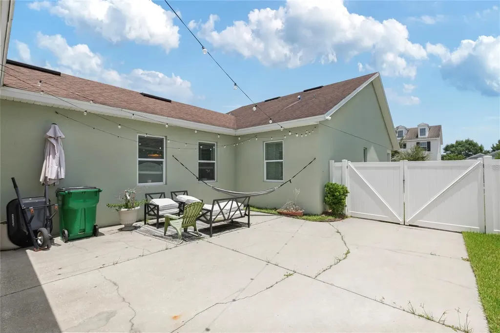 5253 Suncatcher Drive Wesley Chapel FL 33545