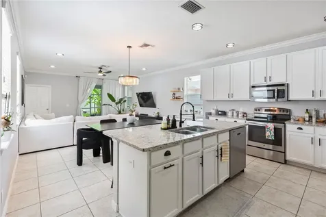 5253 Suncatcher Drive Wesley Chapel FL 33545