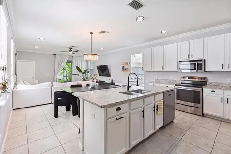 5253 Suncatcher Drive Wesley Chapel FL 33545