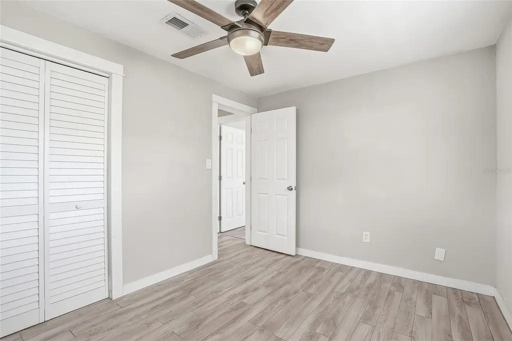 997 Cedarwood Avenue Dunedin FL 34698