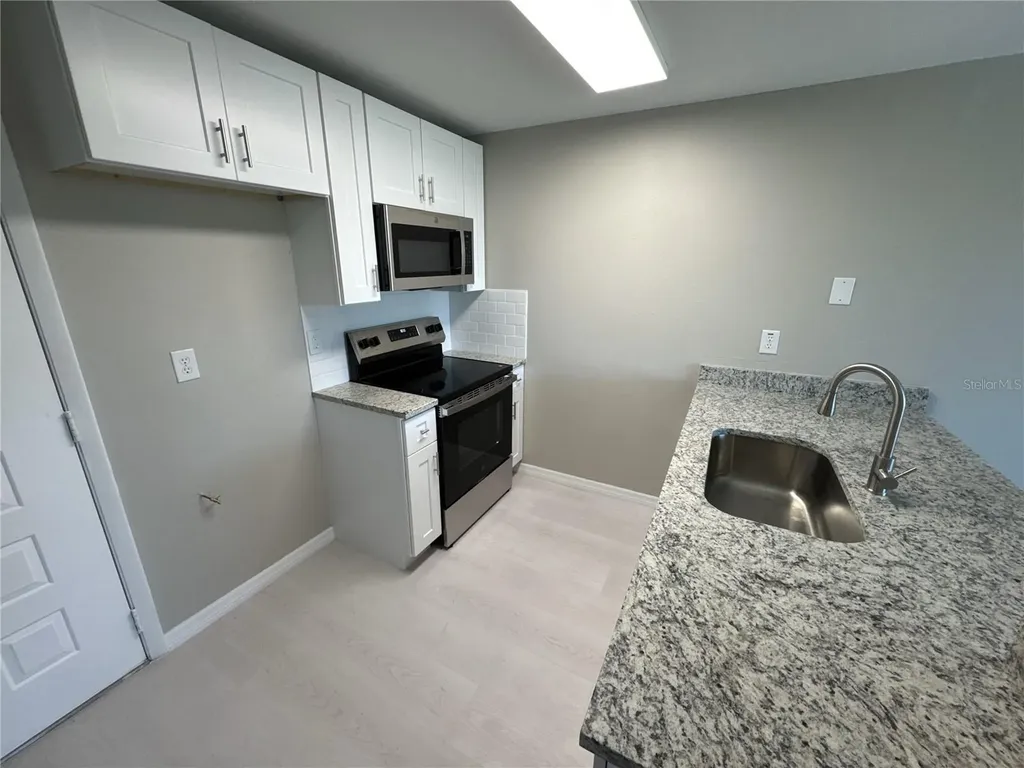 1285 Gulf Boulevard Englewood FL 34223
