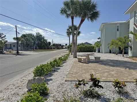 1285 Gulf Boulevard Englewood FL 34223