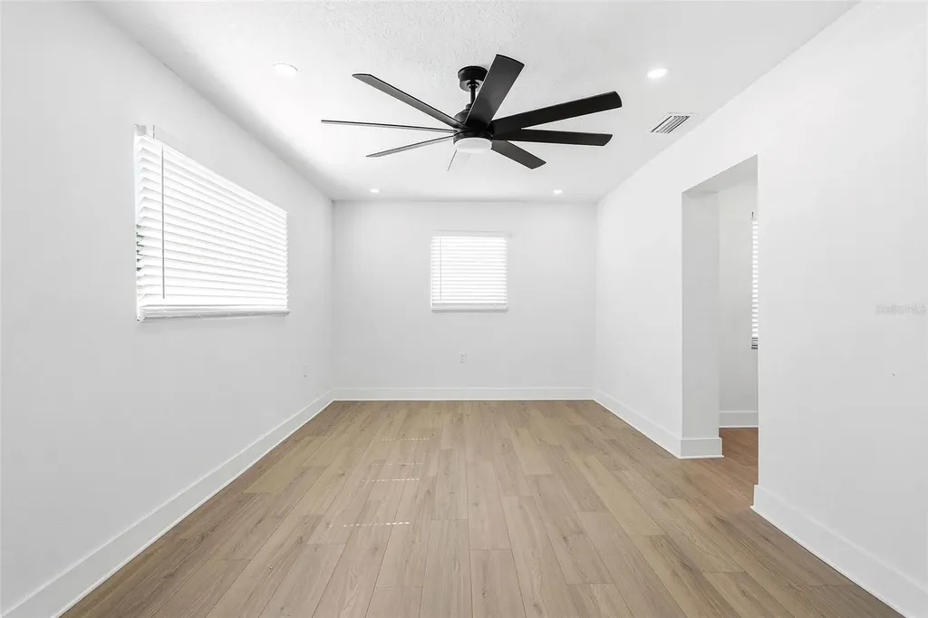3314 W Aileen Street Tampa FL 33607