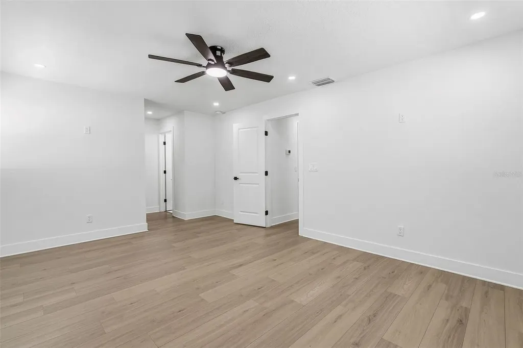 3314 W Aileen Street Tampa FL 33607