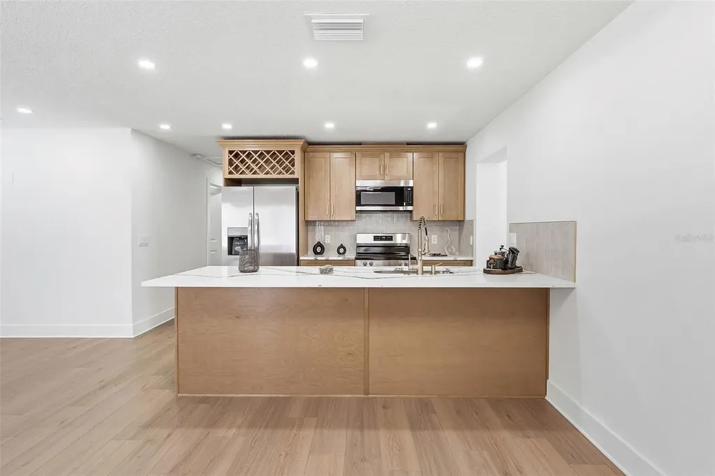 3314 W Aileen Street Tampa FL 33607