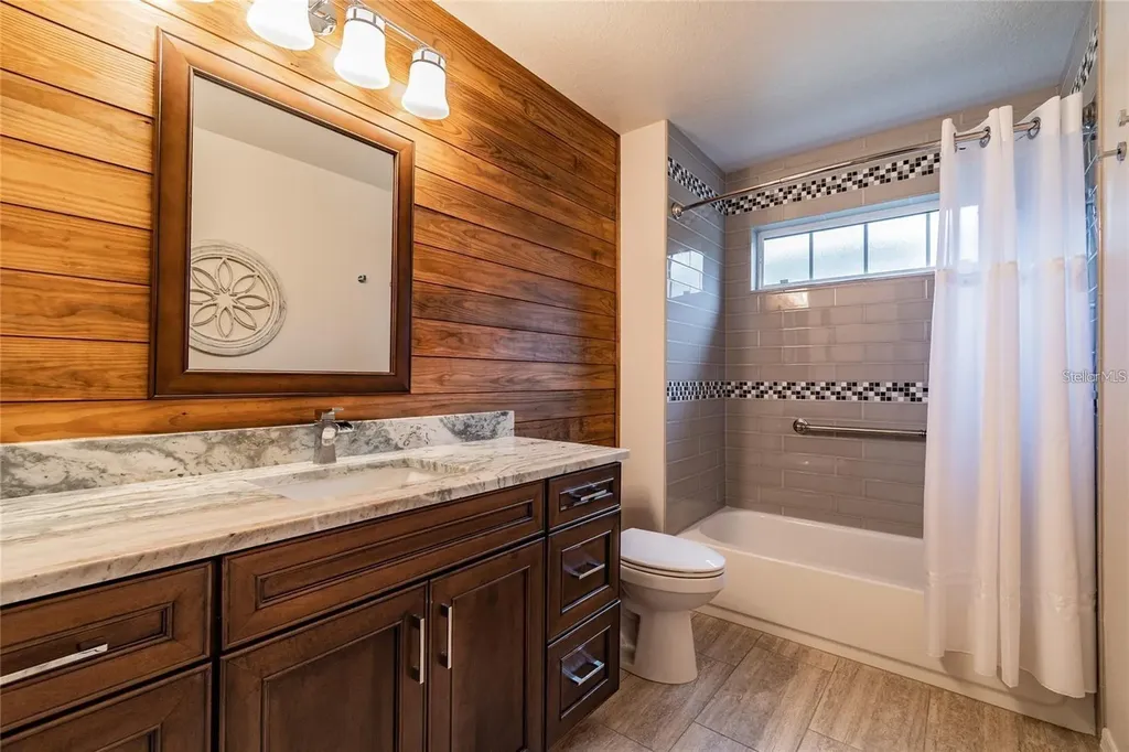 2524 Newbern Avenue Clearwater FL 33761