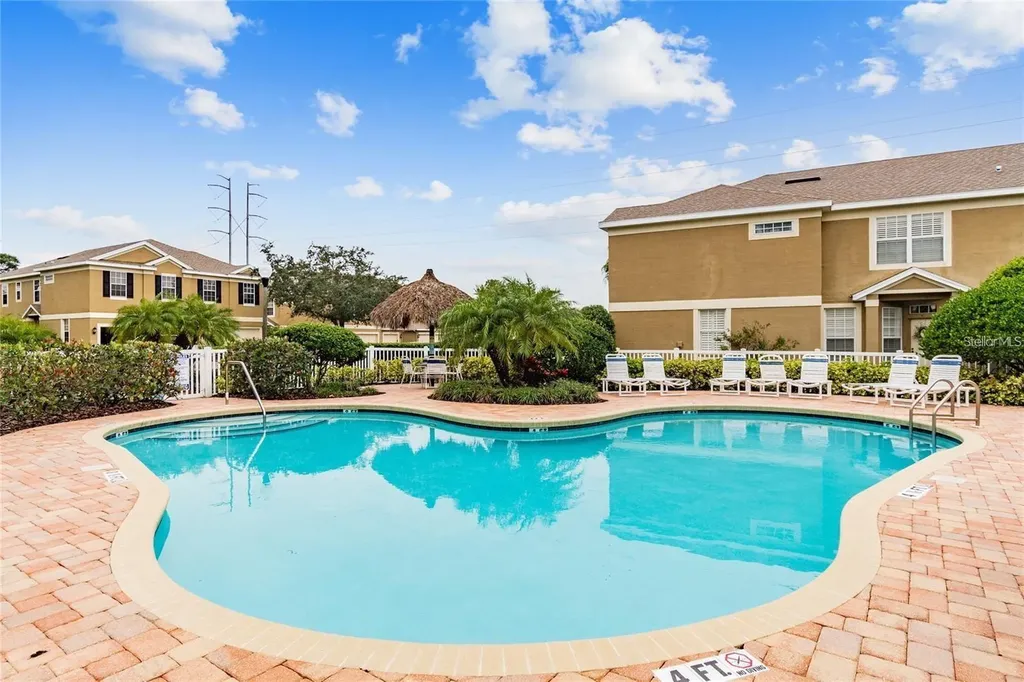 2524 Newbern Avenue Clearwater FL 33761