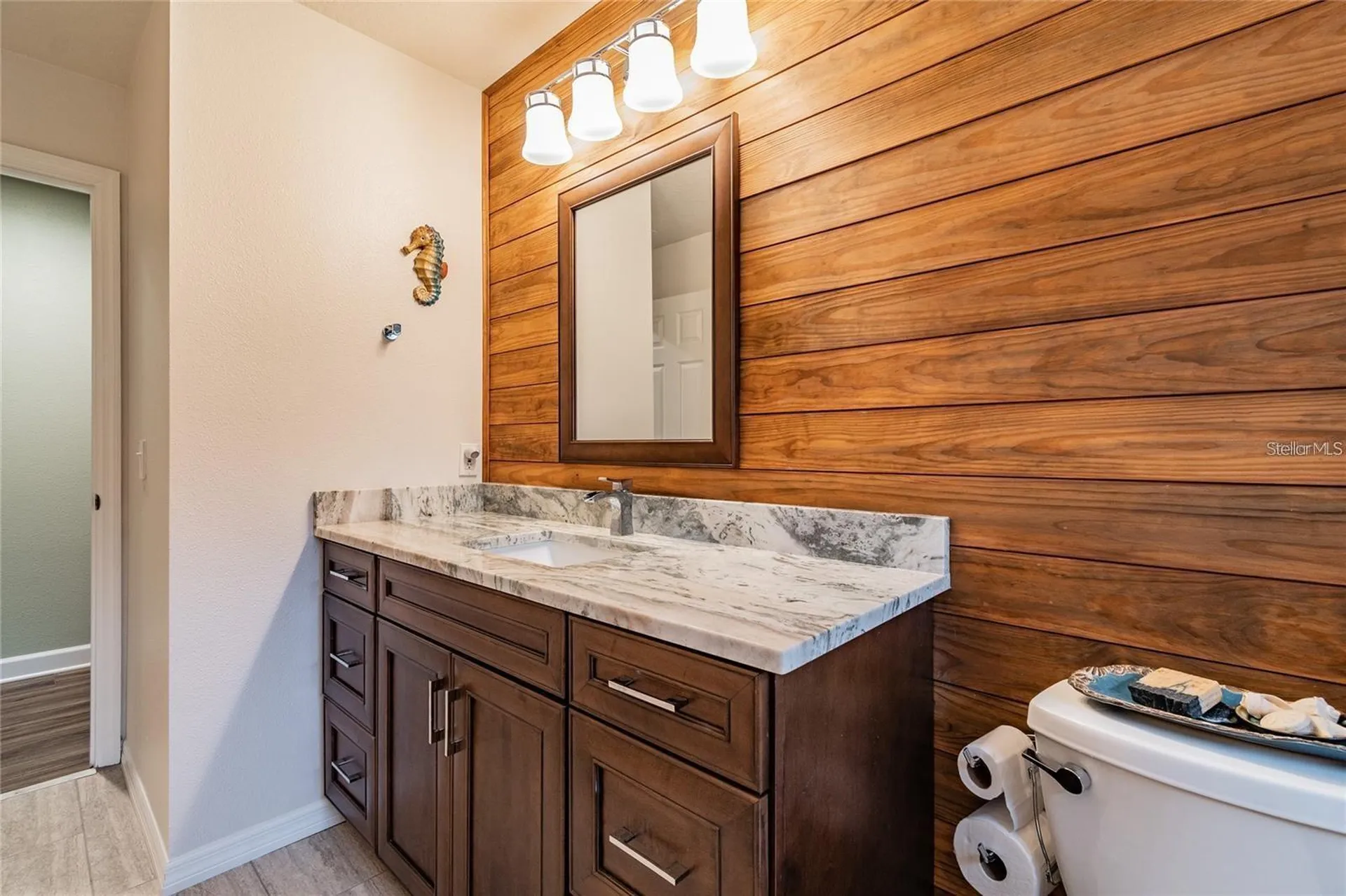2524 Newbern Avenue Clearwater FL 33761