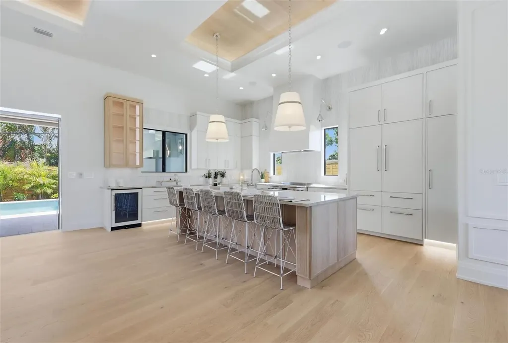2531 Wisteria Street Sarasota FL 34239