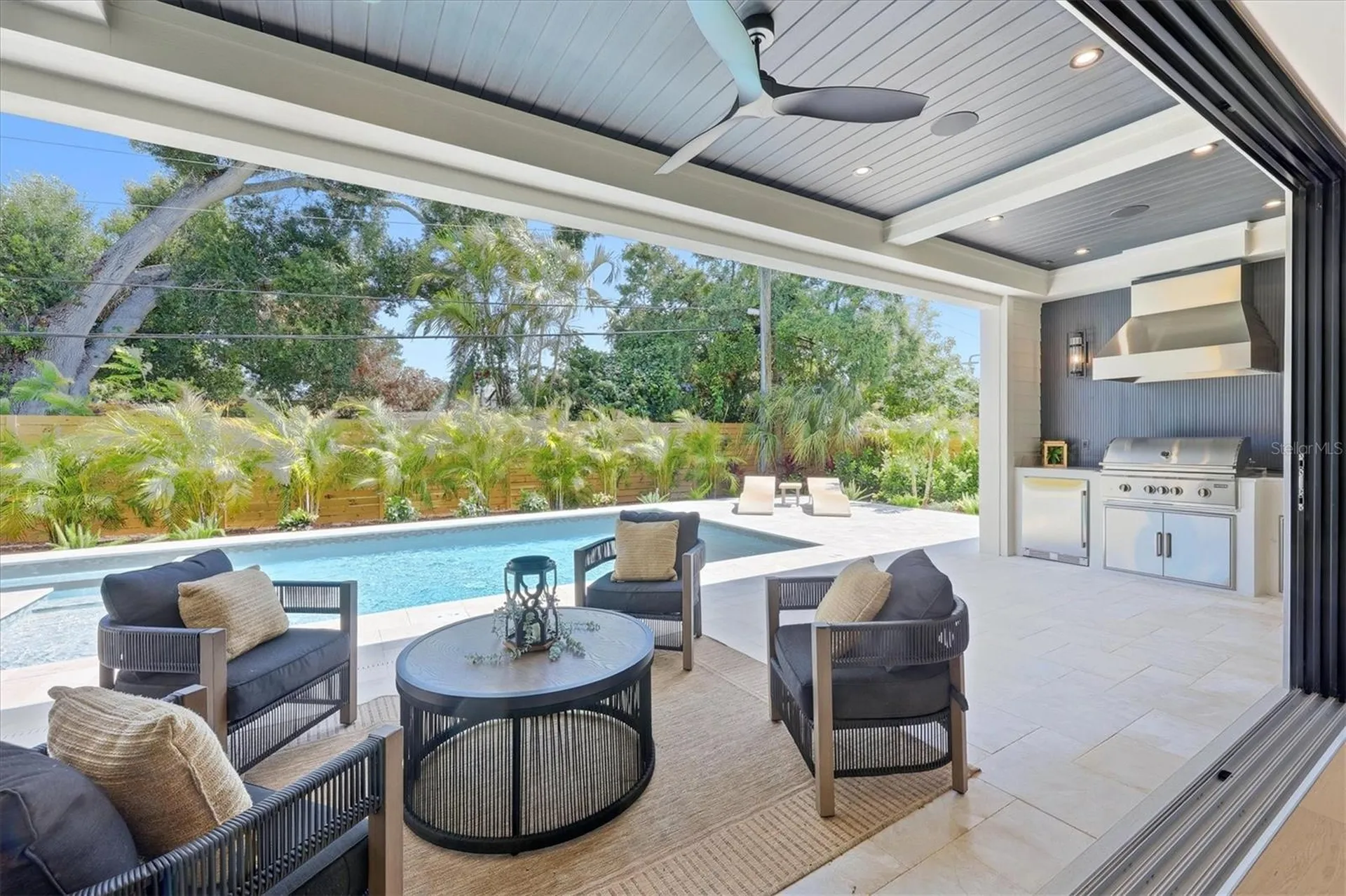 2531 Wisteria Street Sarasota FL 34239