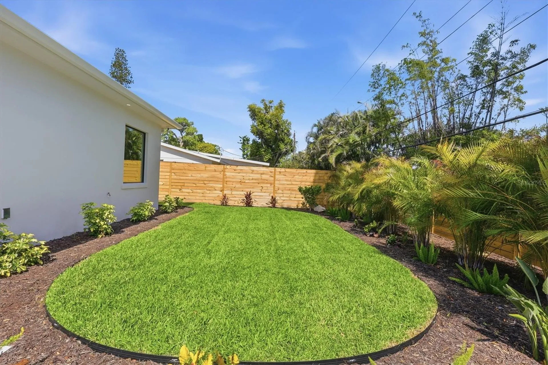 2531 Wisteria Street Sarasota FL 34239