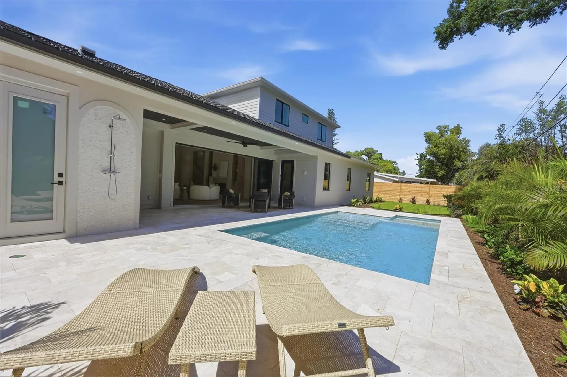 2531 Wisteria Street Sarasota FL 34239