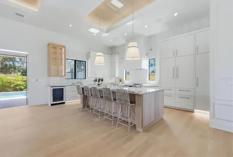 2531 Wisteria Street Sarasota FL 34239
